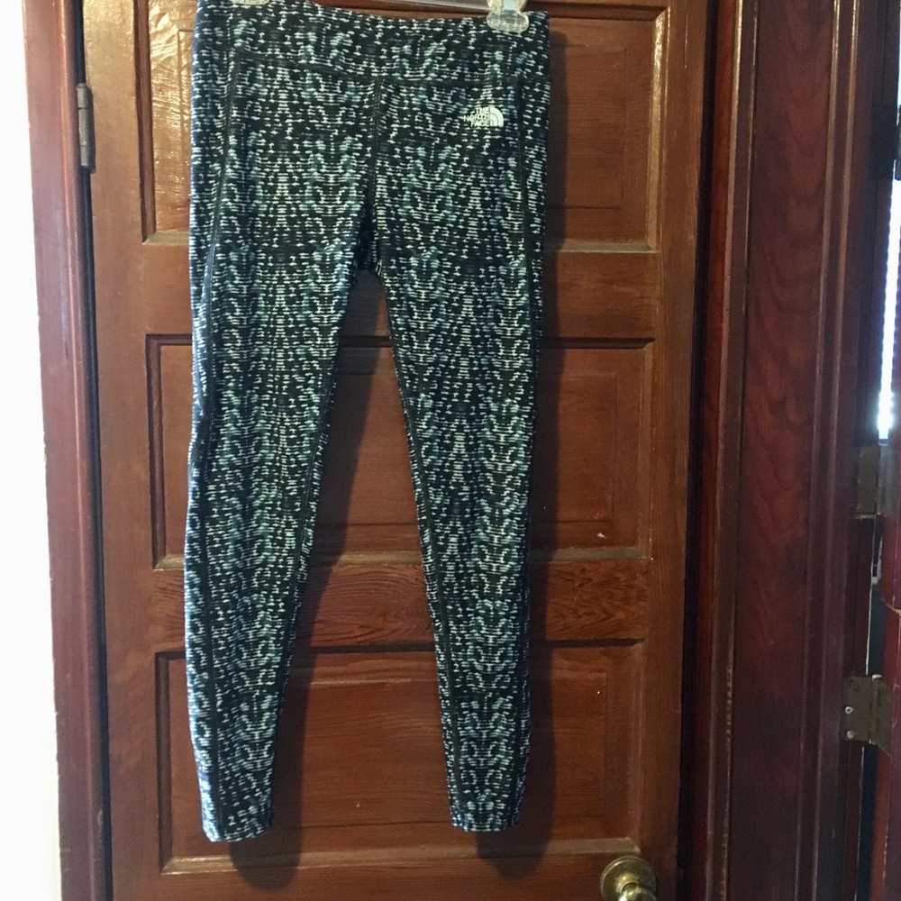 Athletic leggings